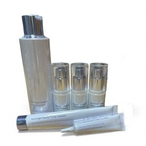 Meaningful Beauty 6 PC Kit Set Cindy Crawford Brand New Sealed